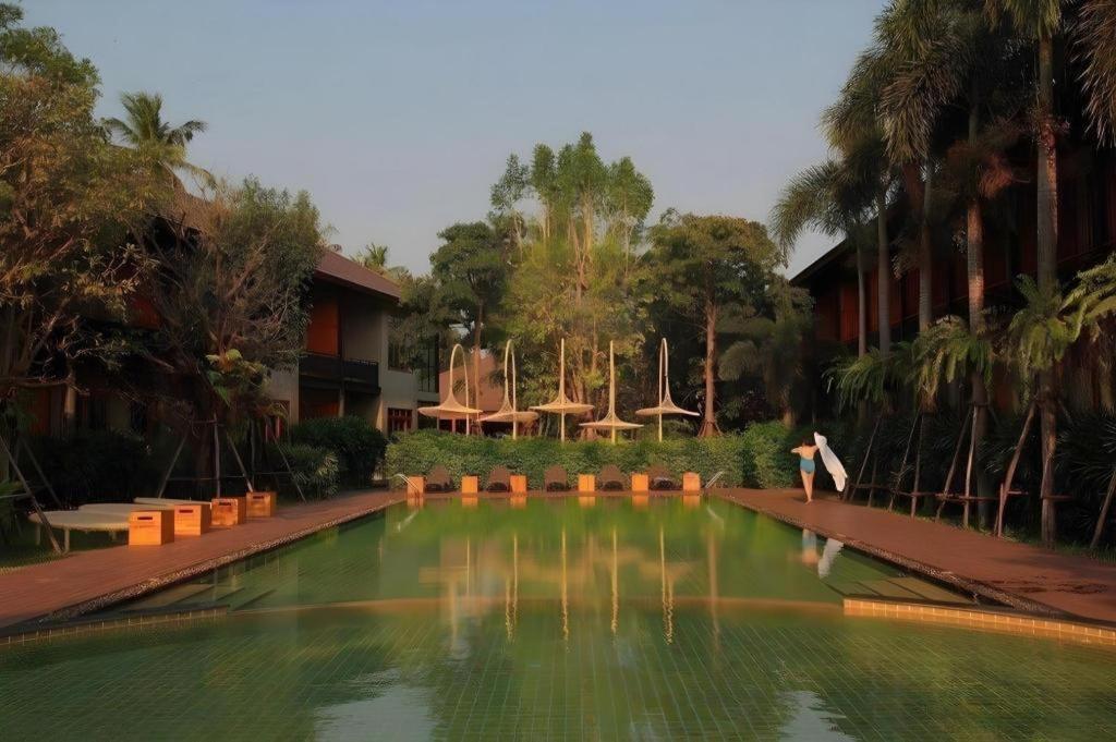 The Buffalo Amphawa Samut Songkhram Exterior photo